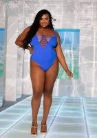 Body s roztrhaným chrbtom Racer Thong — obrázok 2