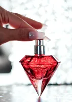 Red Diamond Attract Her 30 ml — obrázok 5